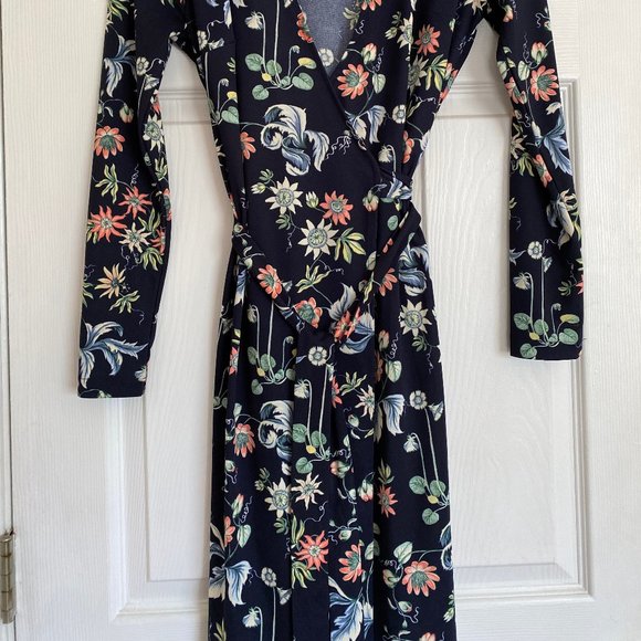 Ann Taylor Wrap Dress - Picture 3 of 4